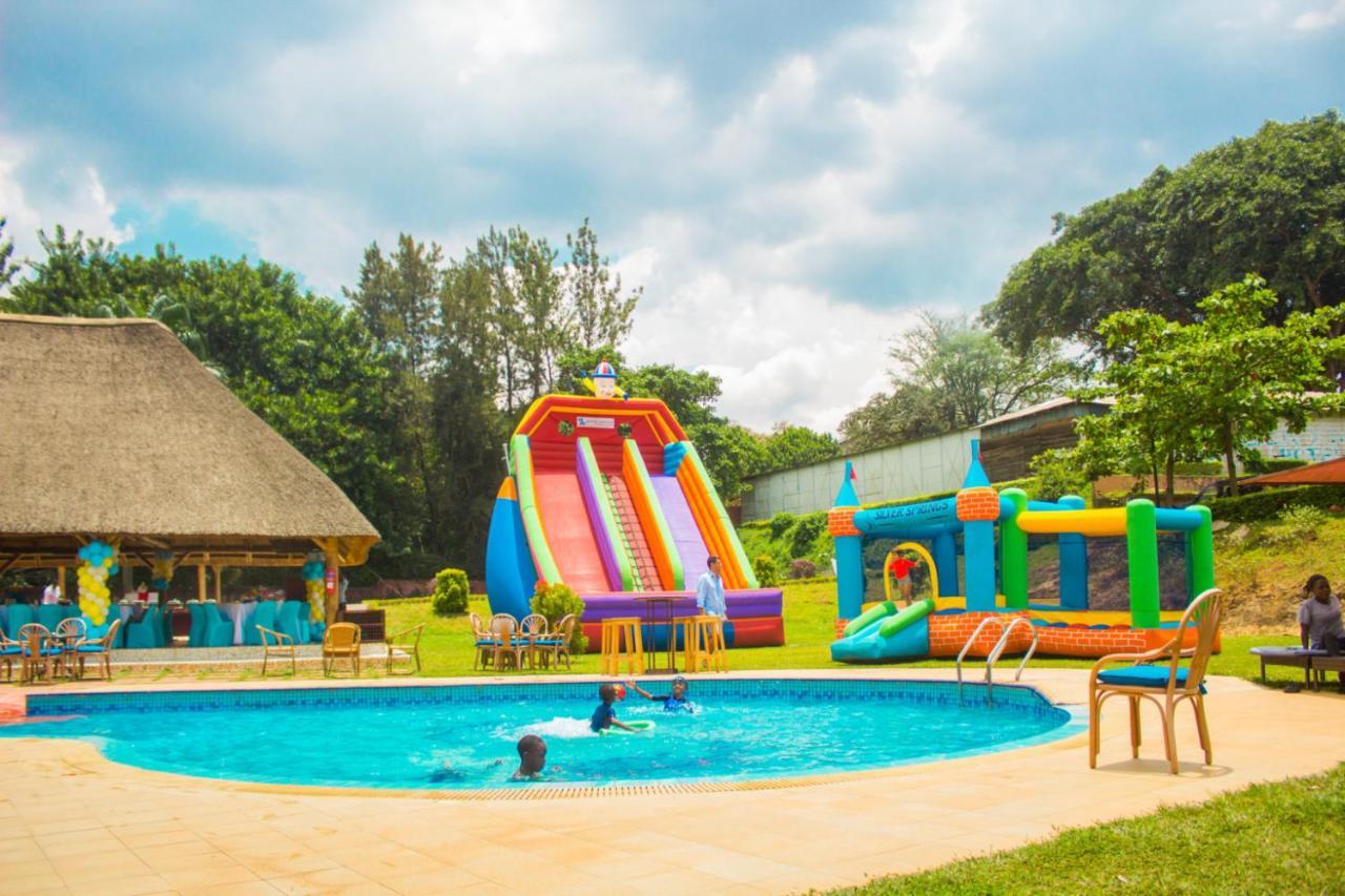 Silver Springs Hotel Kampala Exterior foto