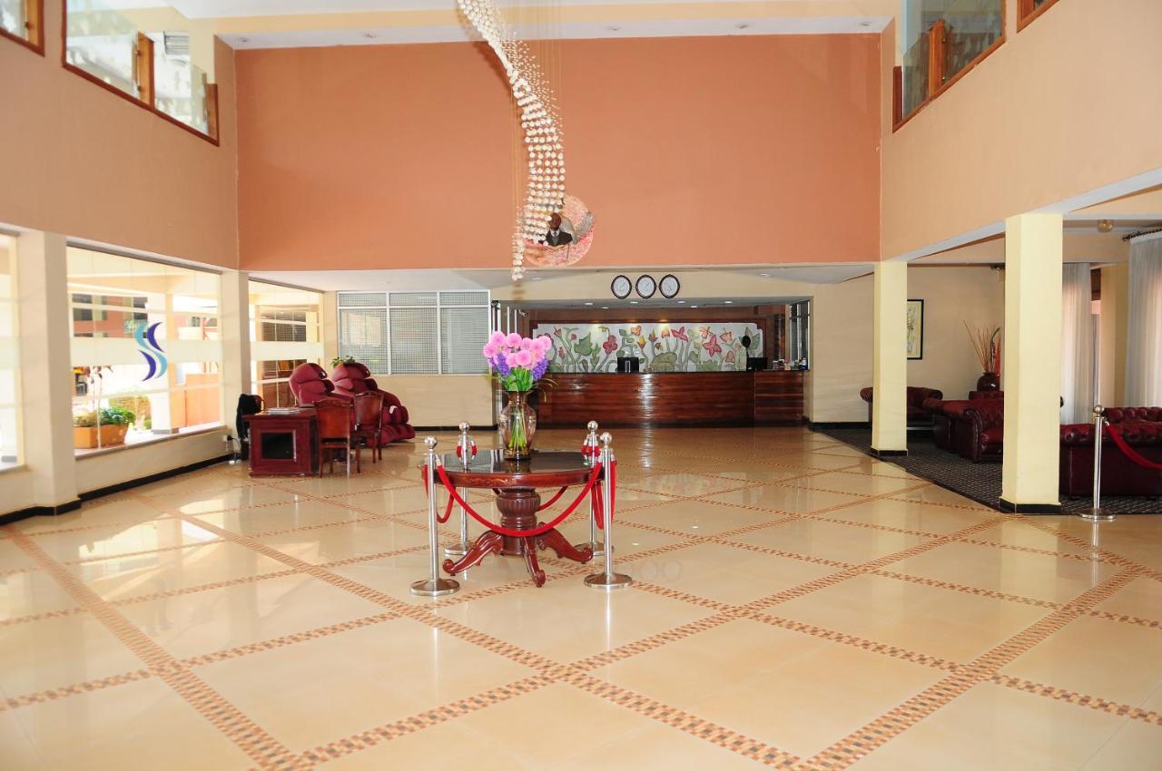 Silver Springs Hotel Kampala Exterior foto